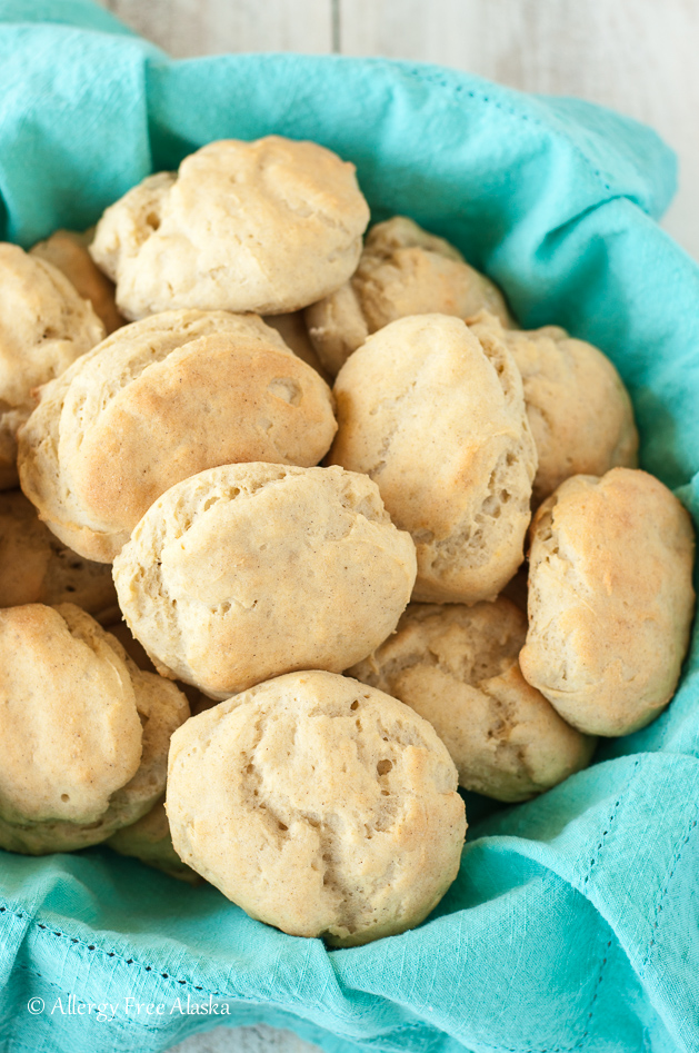 gluten-free-dairy-free-dinner-rolls-recipe-from-allergy-free-alaska