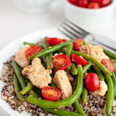 Smokey Chicken and Green Beans Over Quinoa