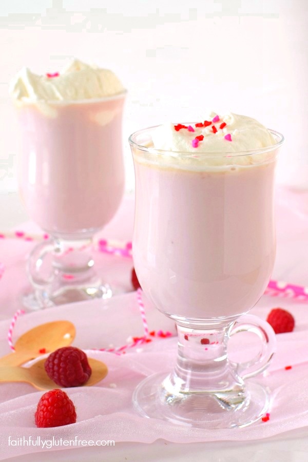 raspberry_white_hot_chocolate