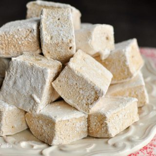 Fluffy Corn-Free Marshmallows with Coconut Sugar